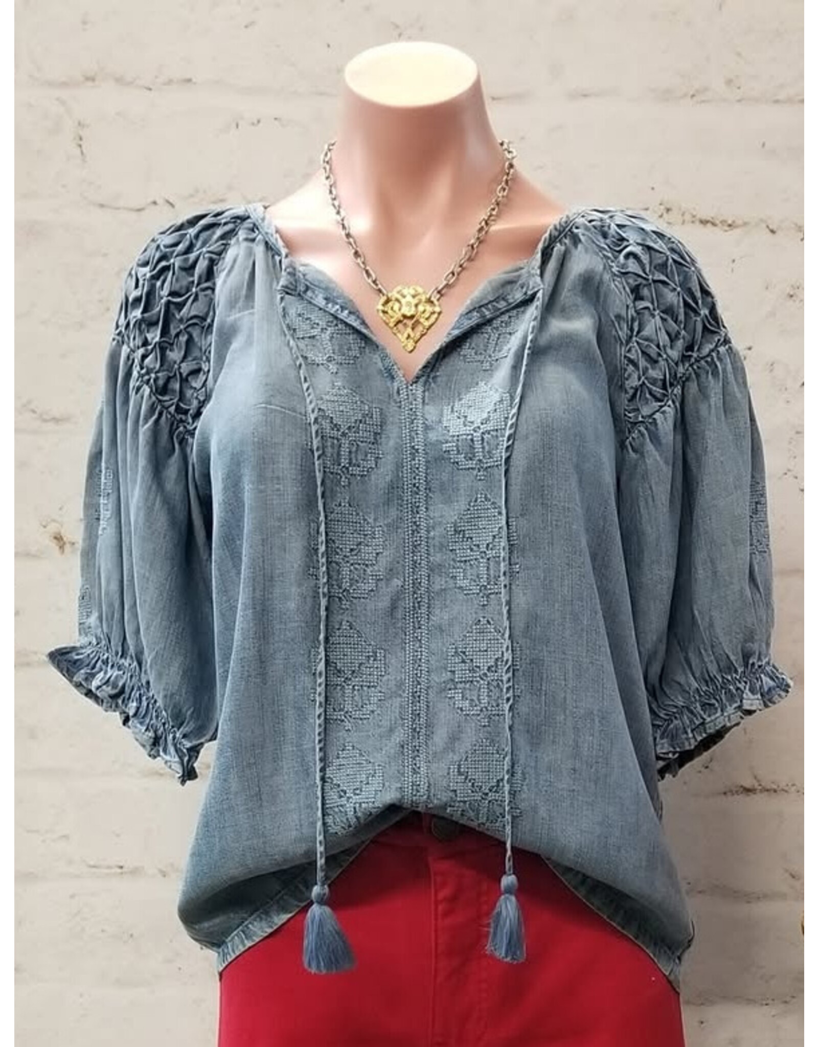 Ivy Jane Ivy Jane Smocked Sleeve Top