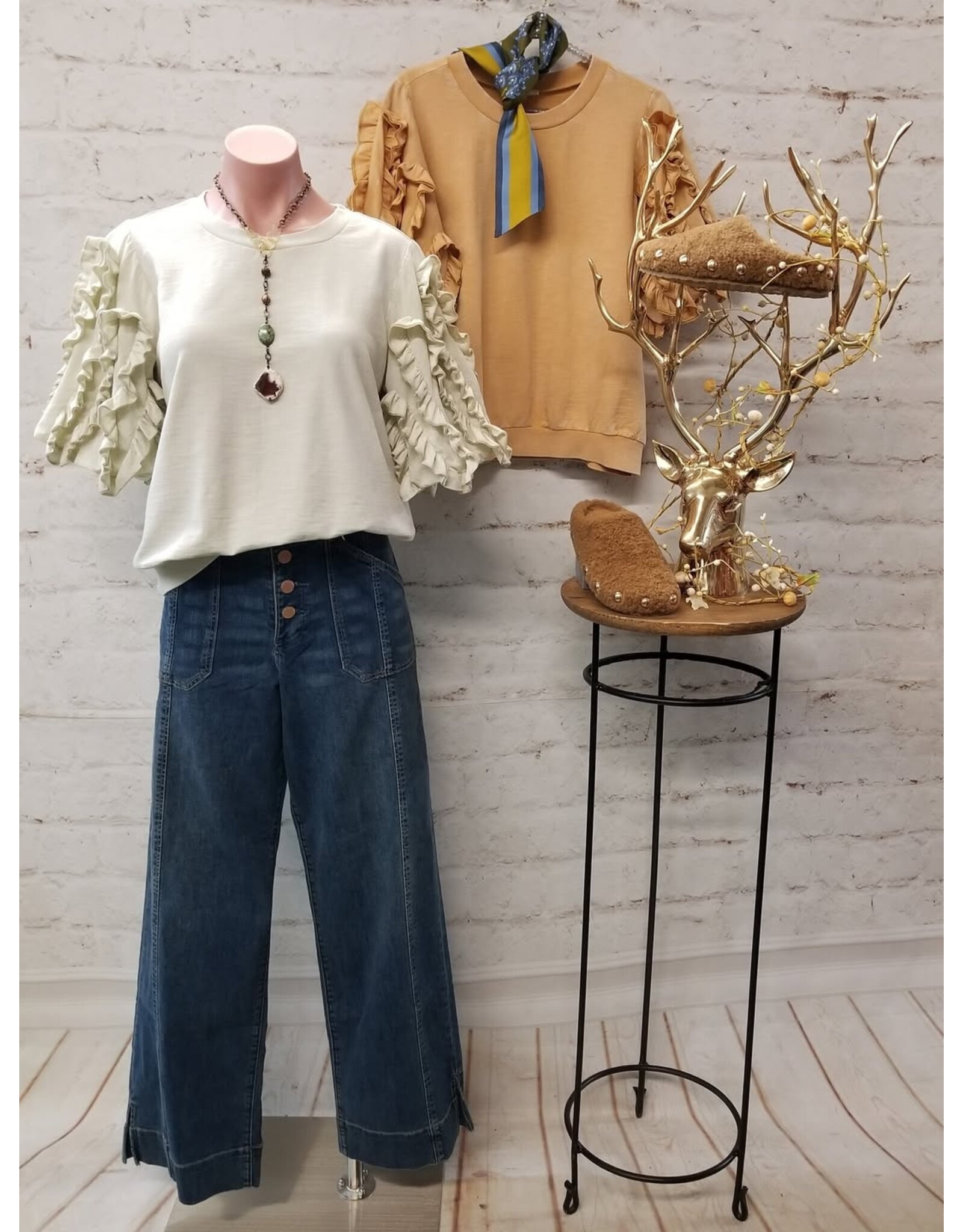 Eli Ruffle Sleeve Mineral Wash Top