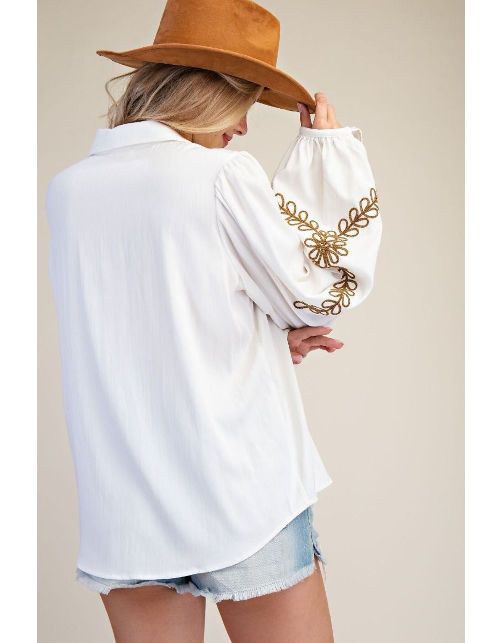 Embroidery Detailing Button Down Washed Shirt