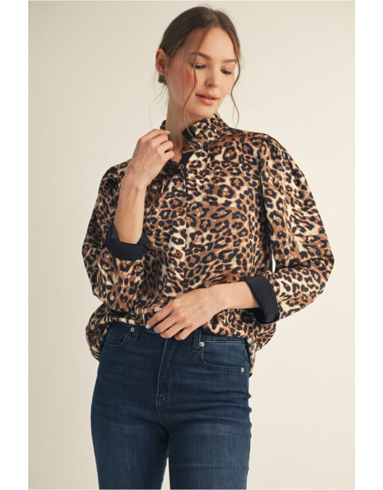 Landy Leopard Top Black Trim
