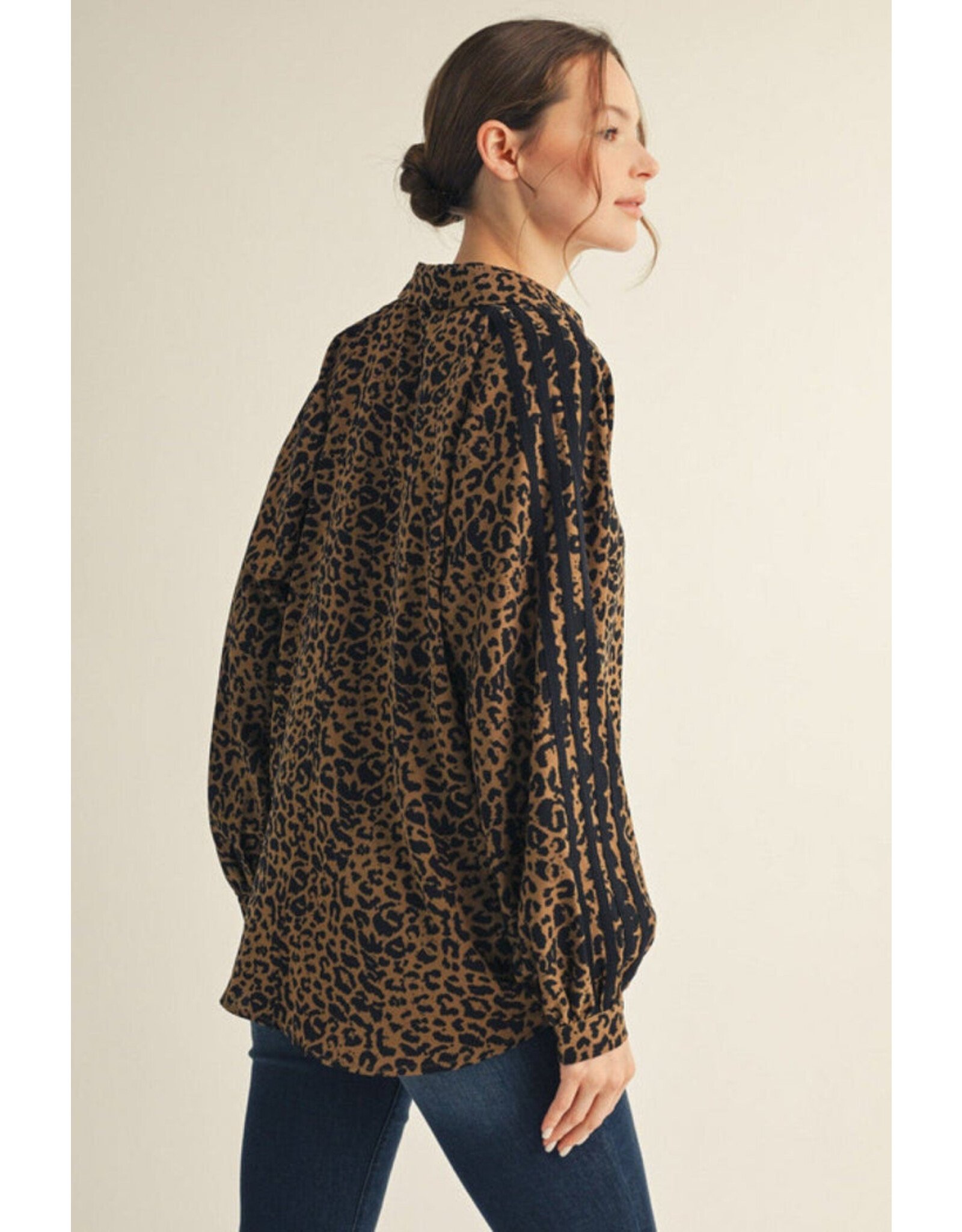 Lacy Leopard Stipe Accent Top