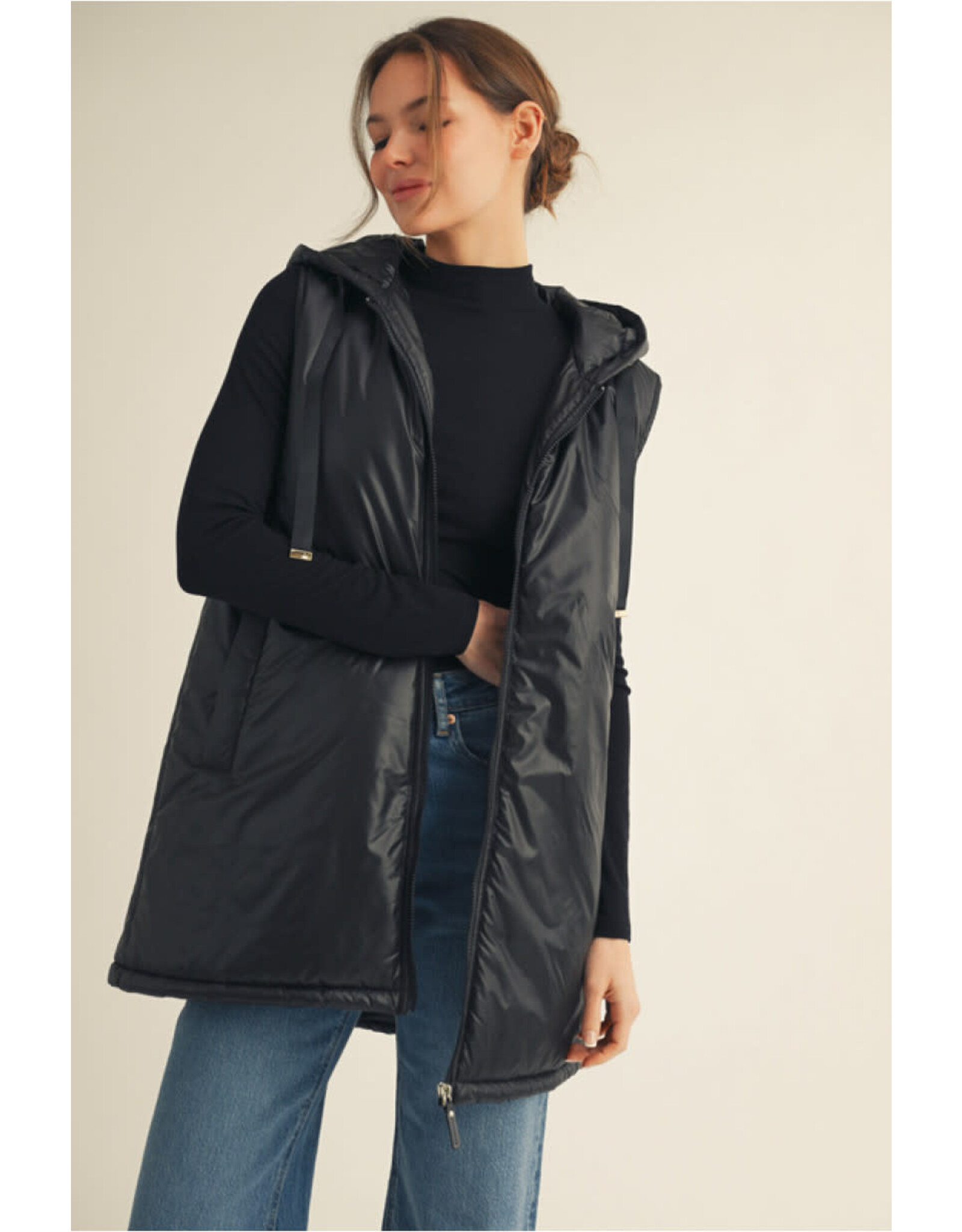 Hannah Black Hoodie Vest