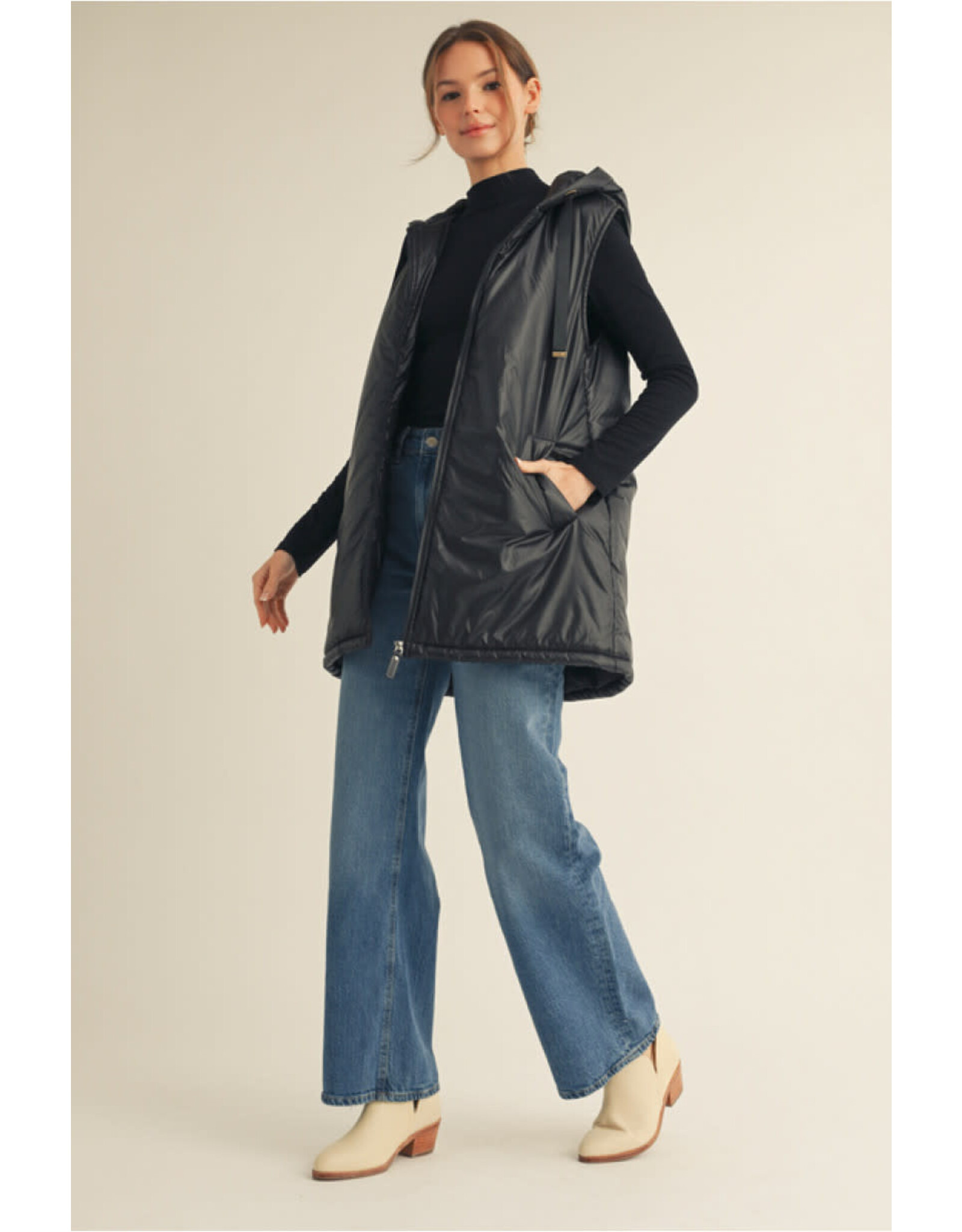 Hannah Black Hoodie Vest