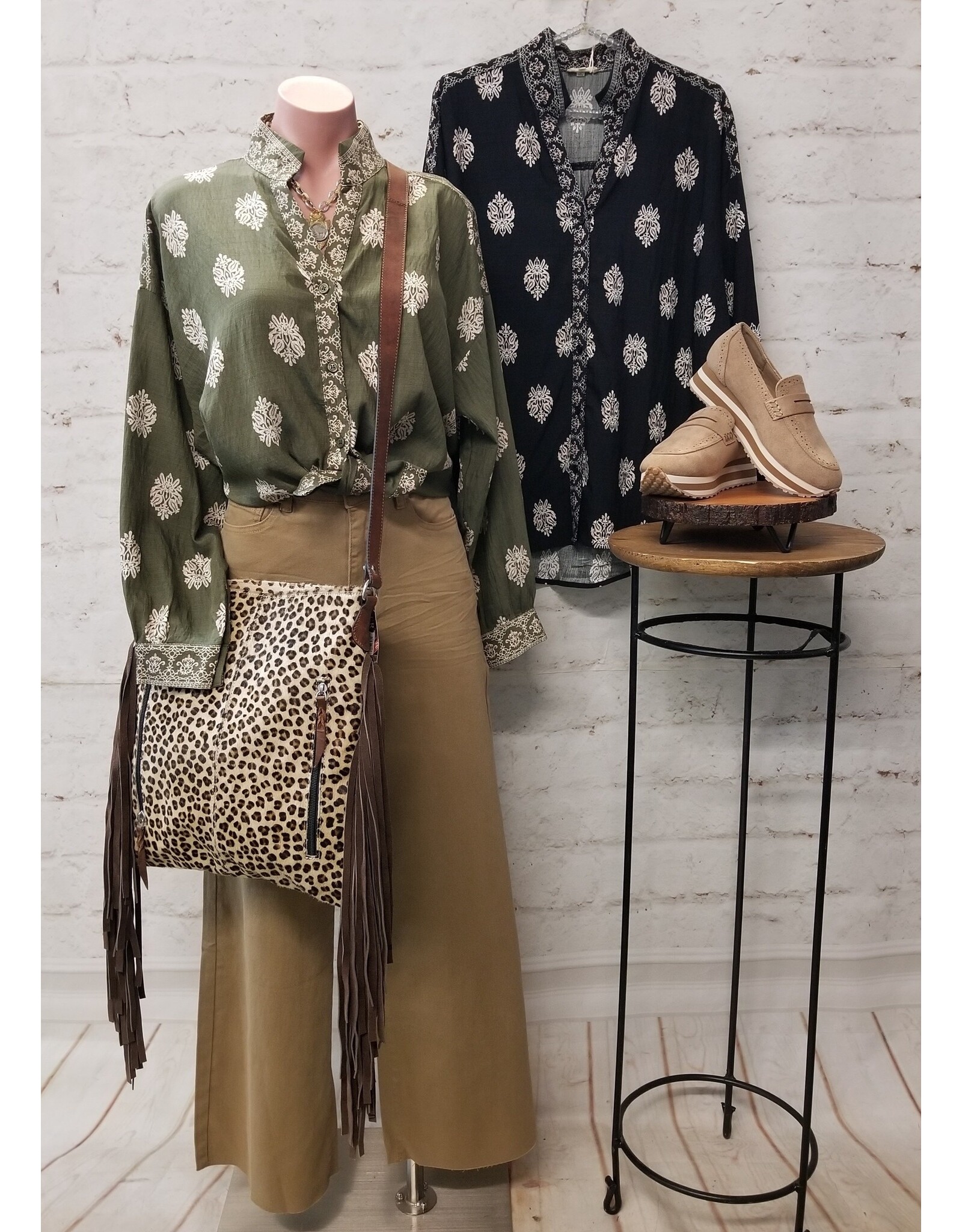 Tierra Damask Pattern Top