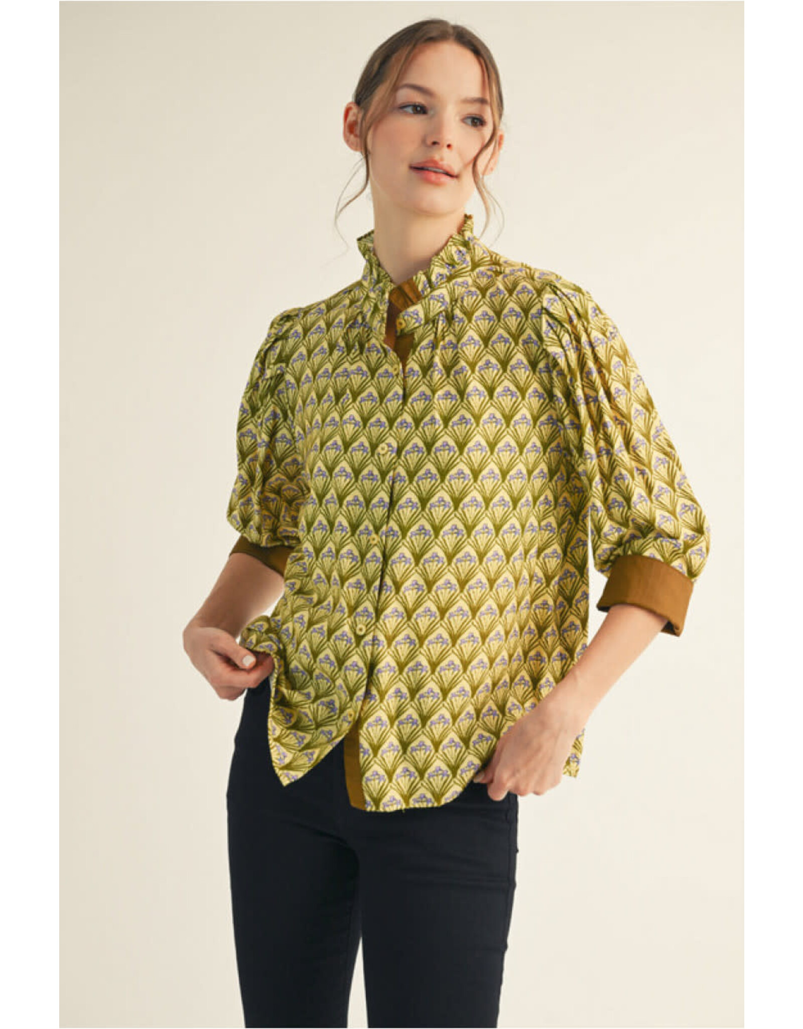 Maggia Floral Button Down Top
