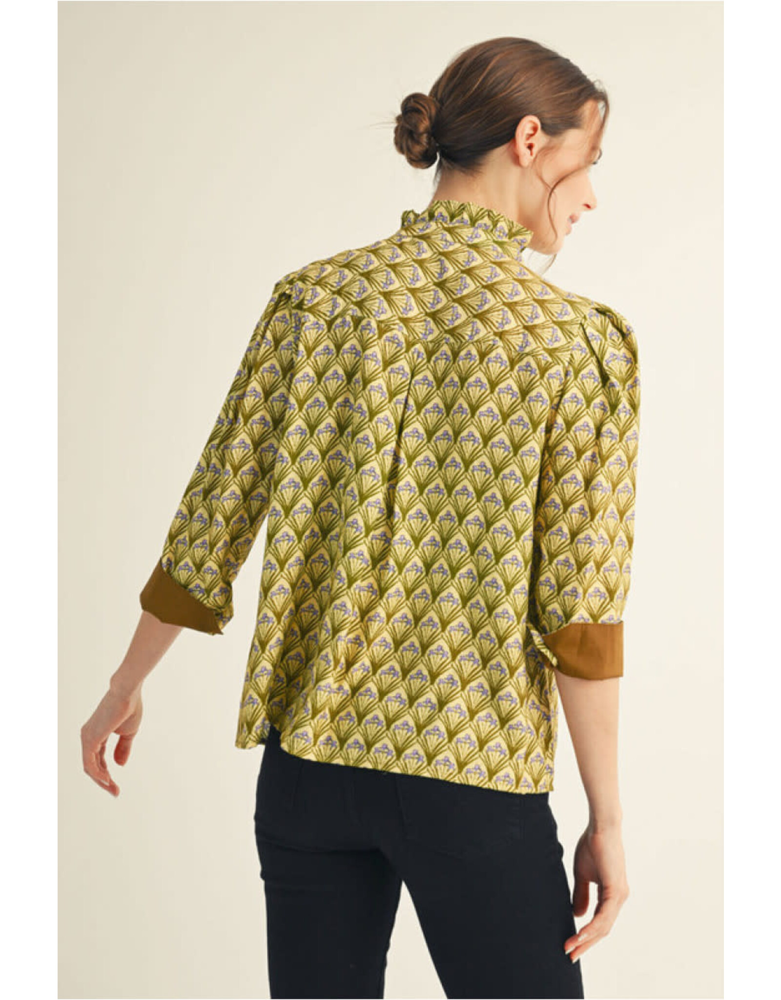 Maggia Floral Button Down Top