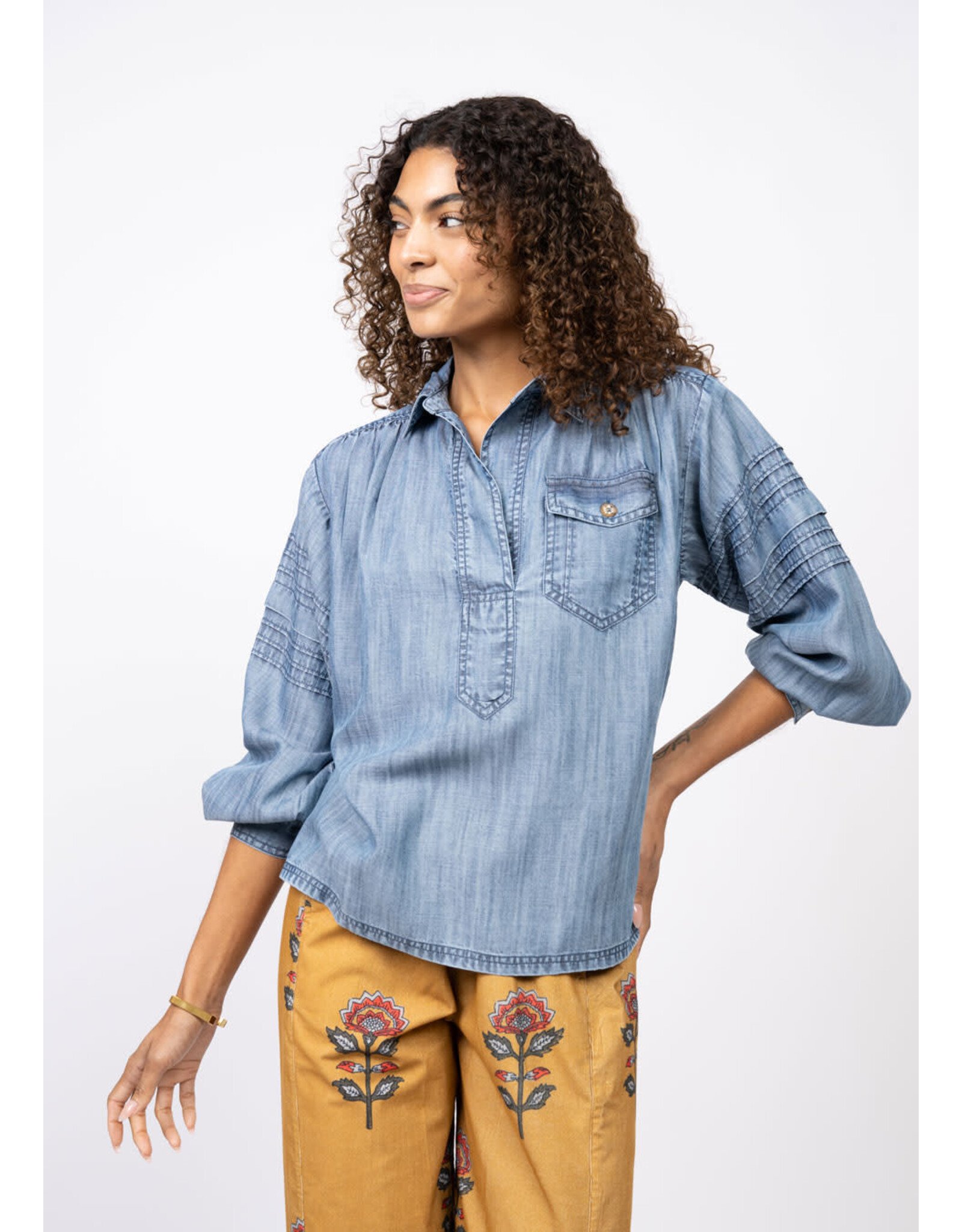 Ivy Jane Ivy Jane Tuck Sleeve Popover Shirt