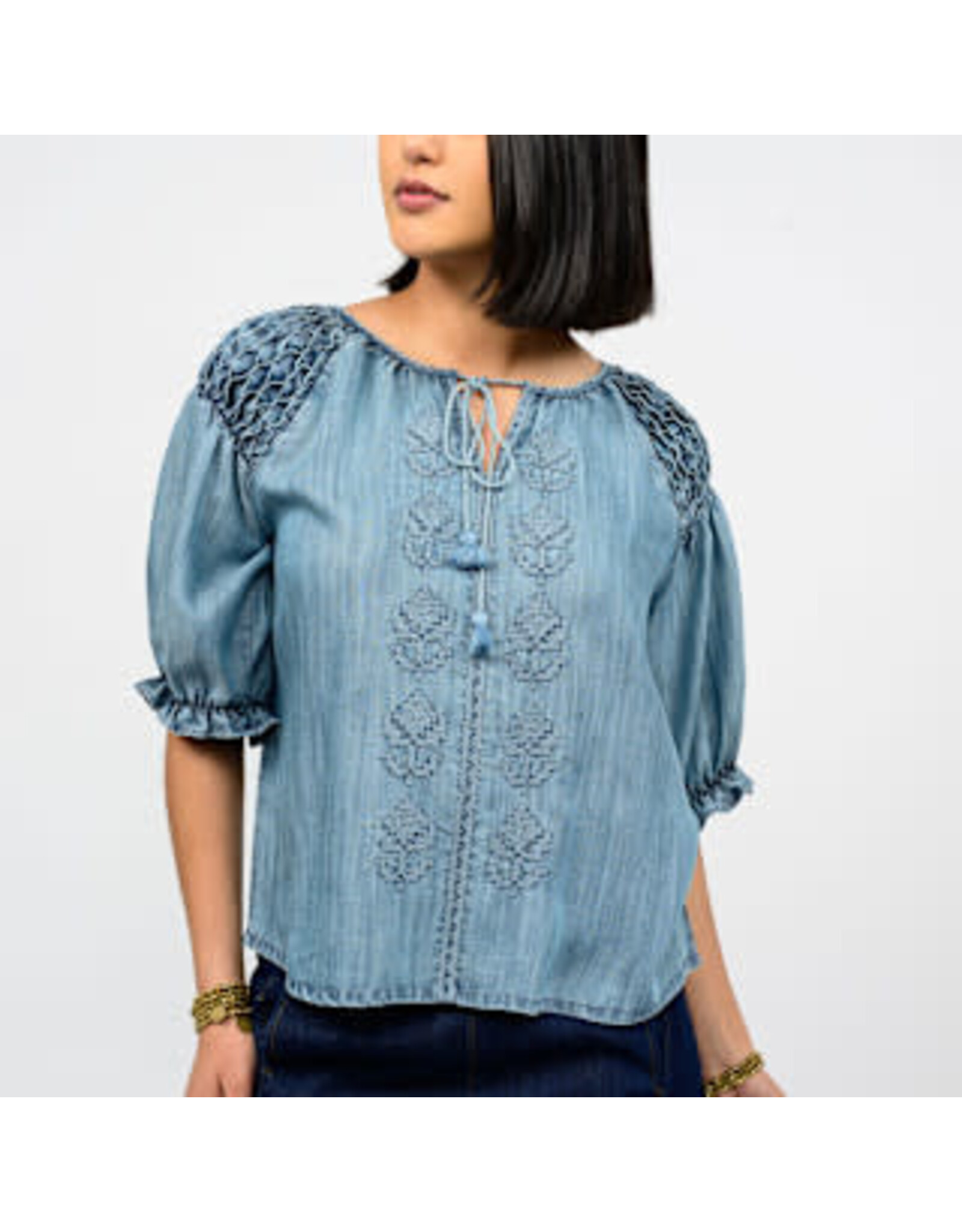 Ivy Jane Ivy Jane Smocked Sleeve Top