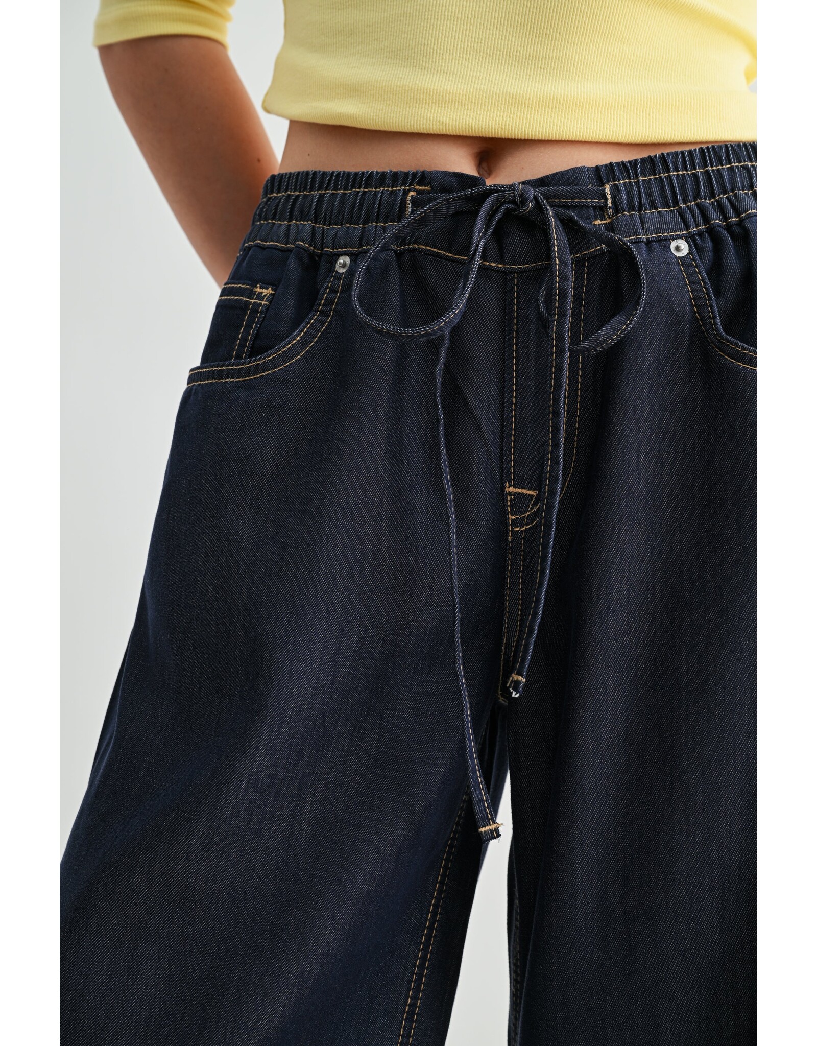 Mackenzie High Rise Wide Leg Jogger