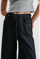Maxwell High Rise Wide Jogger