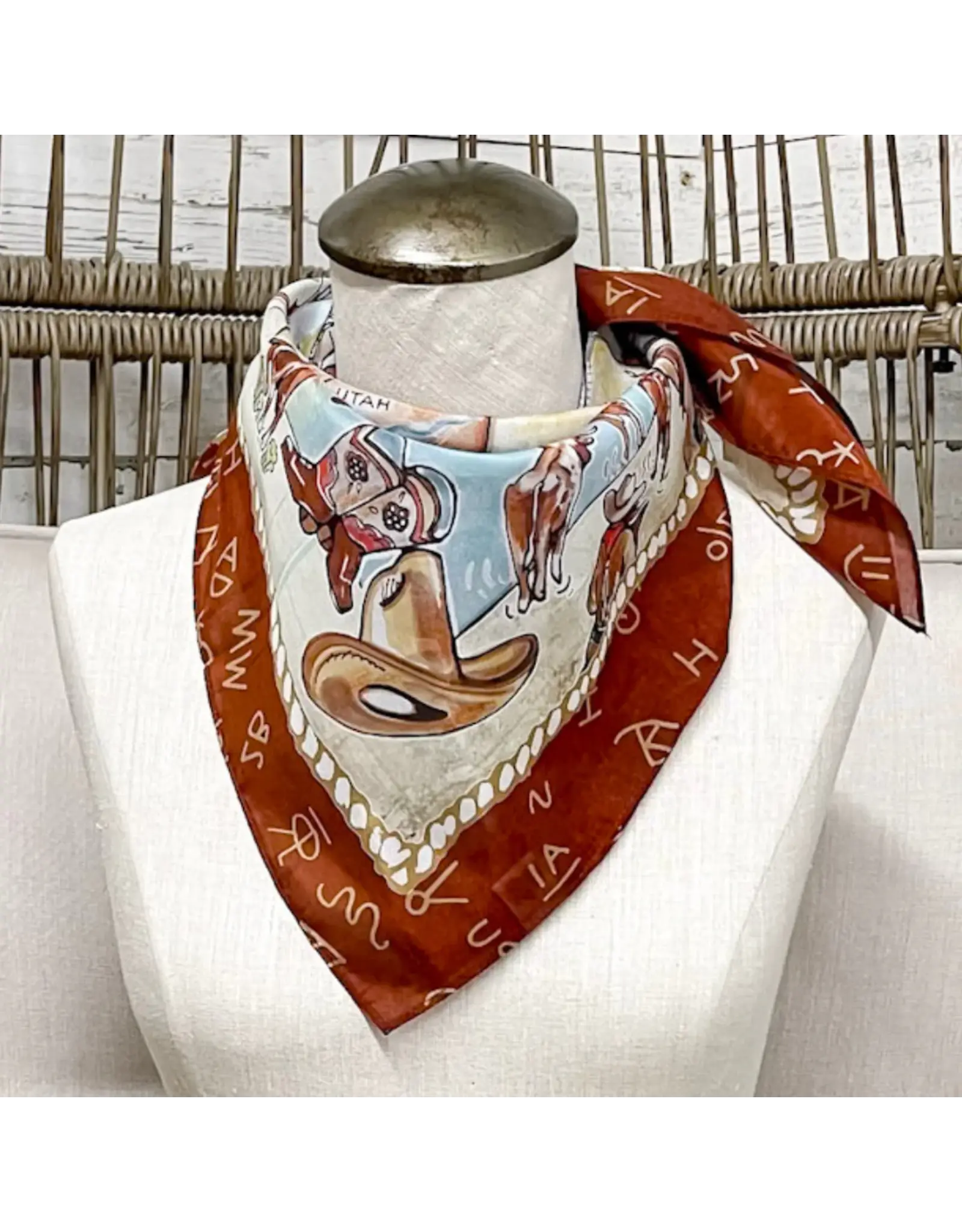 XOXO Trails West Shorty