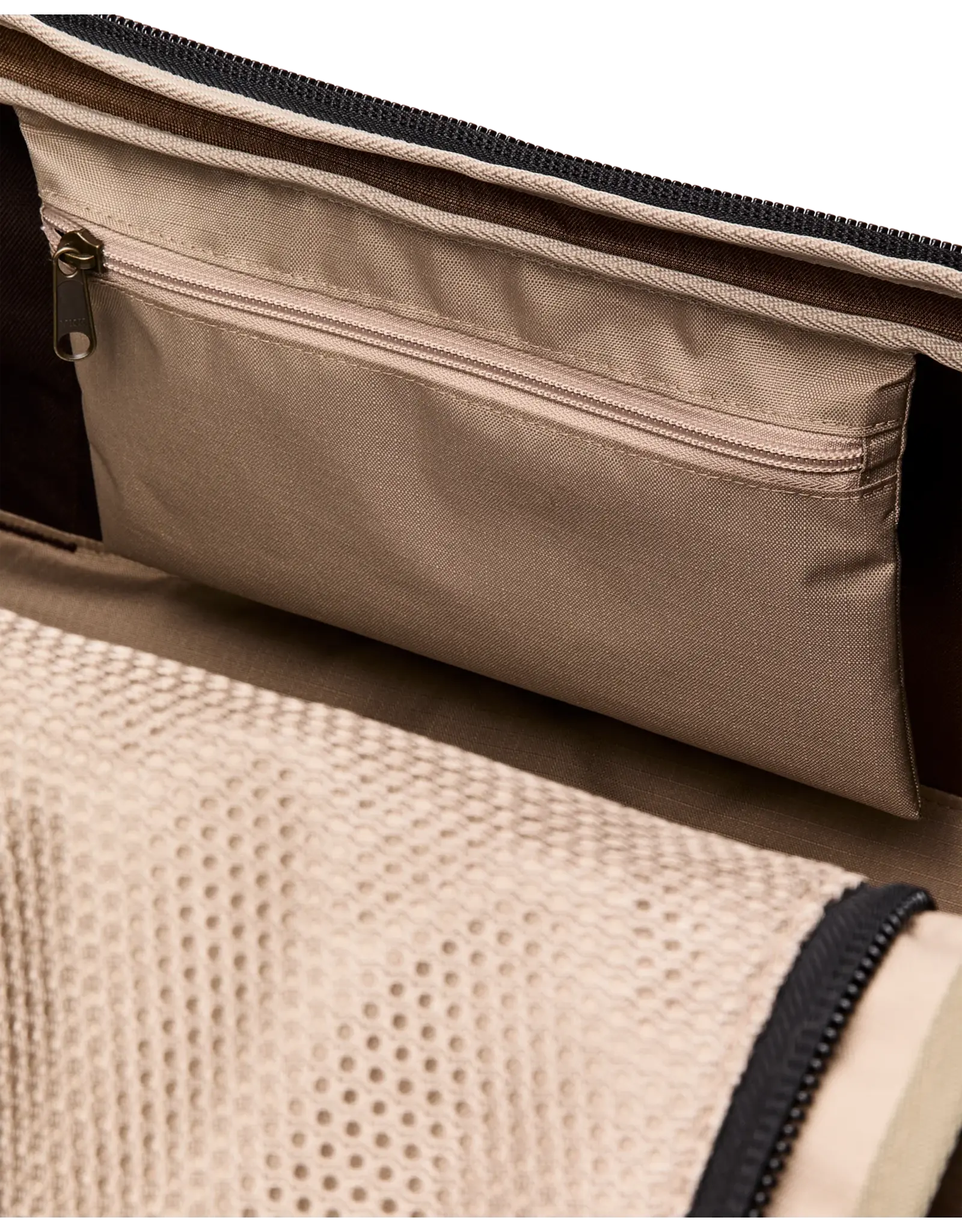 Filson Filson All-Weather 50L Duffle Bag Muskrat Brown Covert