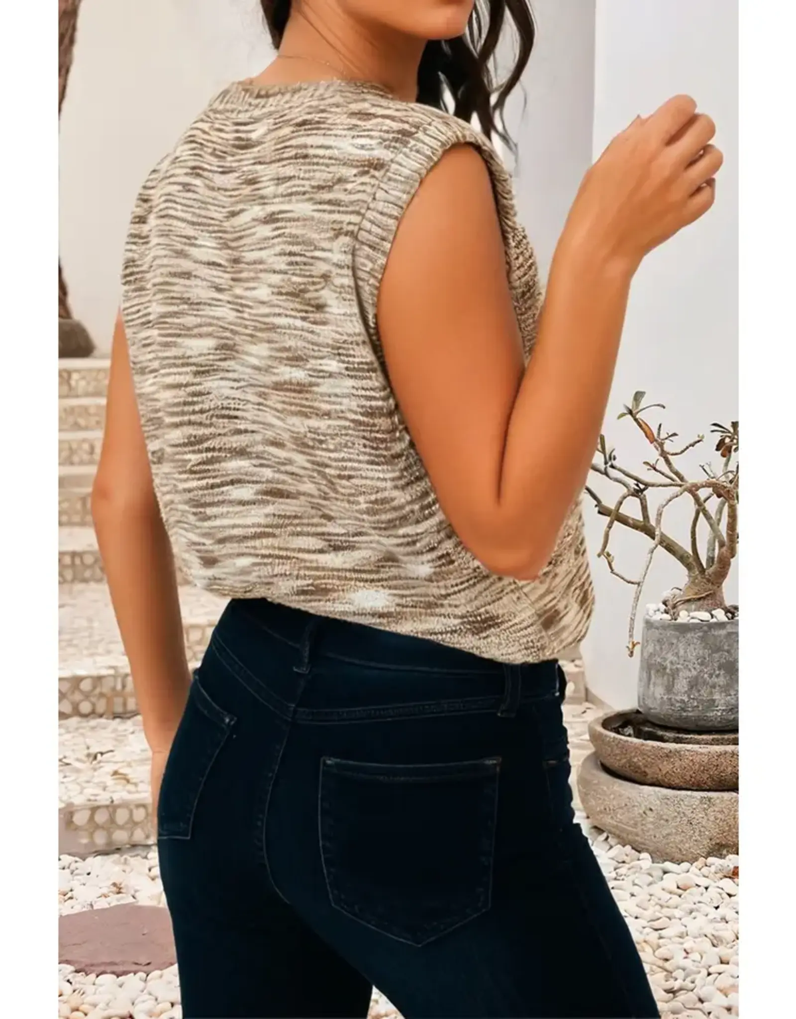 Hayden Horseshoe Sweater Vest