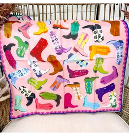 XOXO Boot Love Shorty