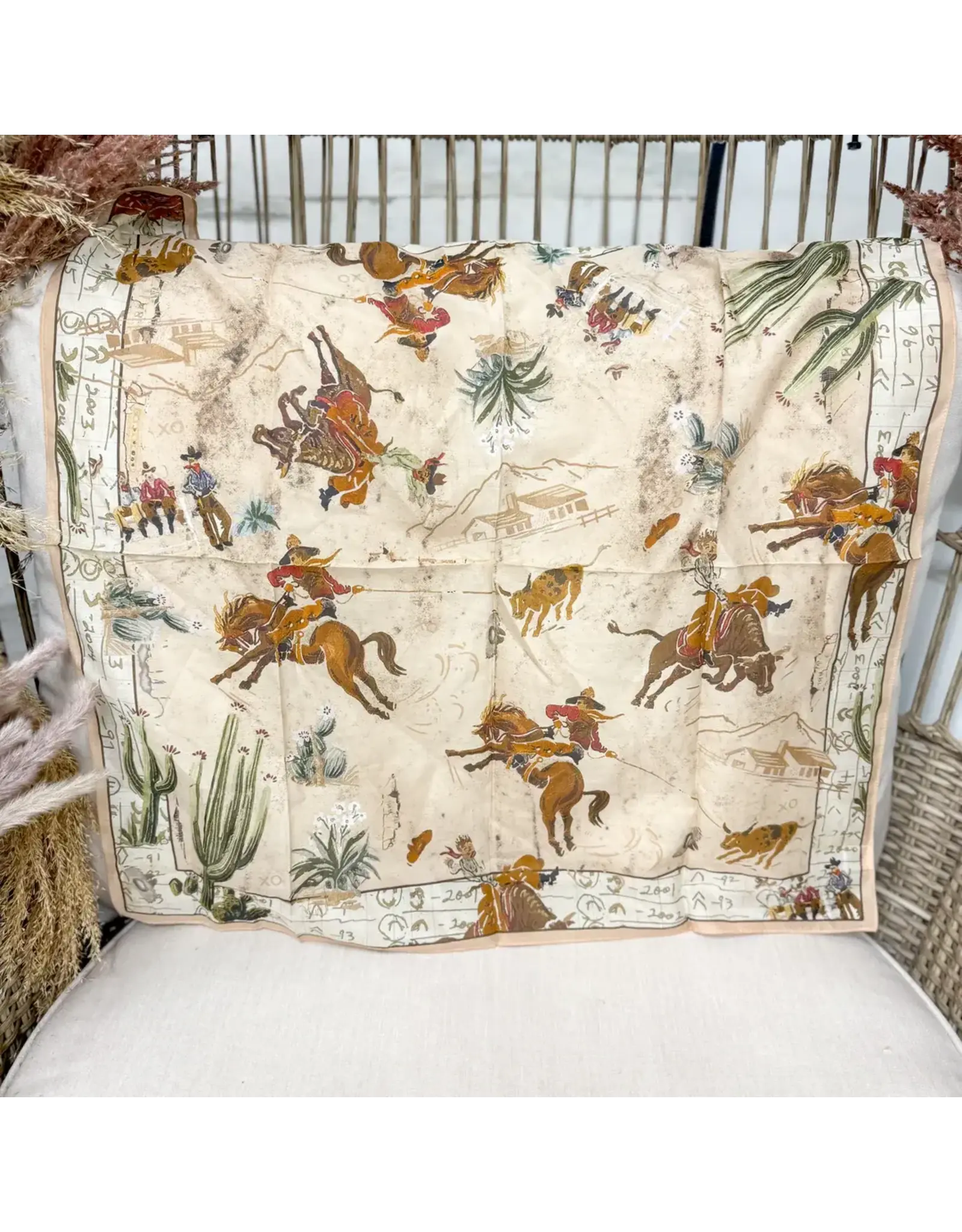 XOXO Grandpa's Wallpaper Shorty