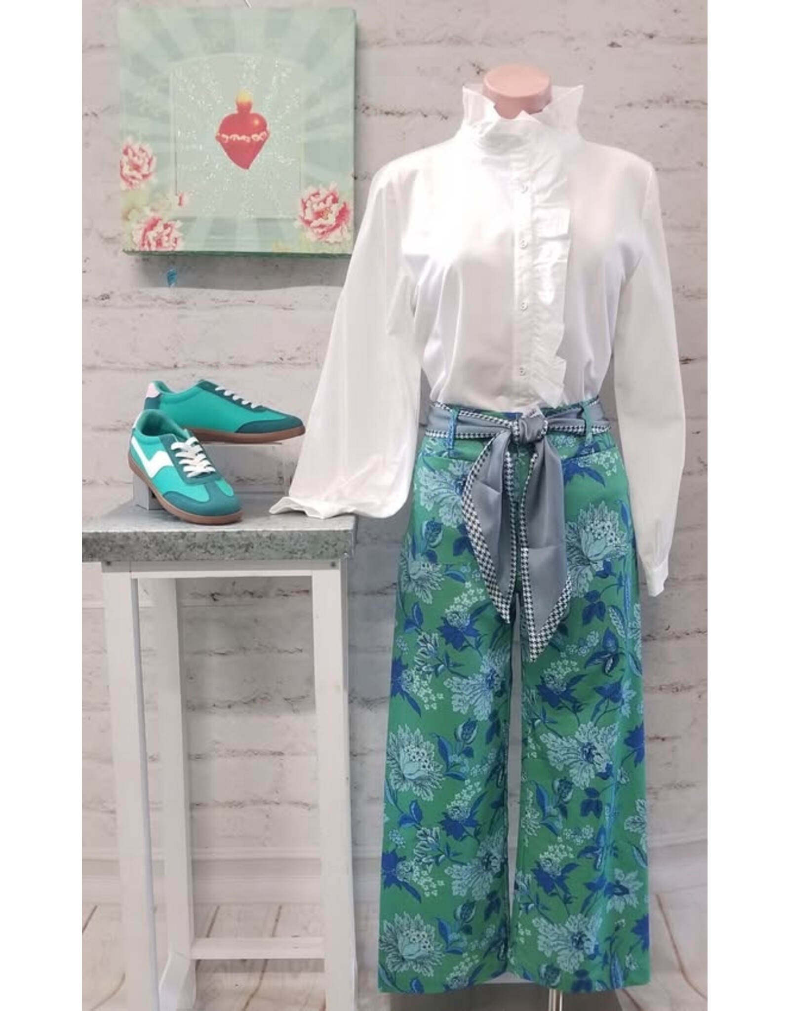 Wilshire White Ruffle Shirt