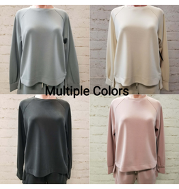 Womens Ritual Crew Neck Long Sleeve Pullover