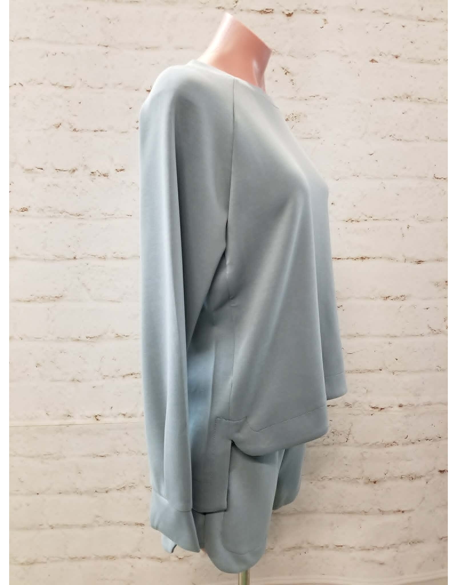 Womens Ritual Crew Neck Long Sleeve Pullover