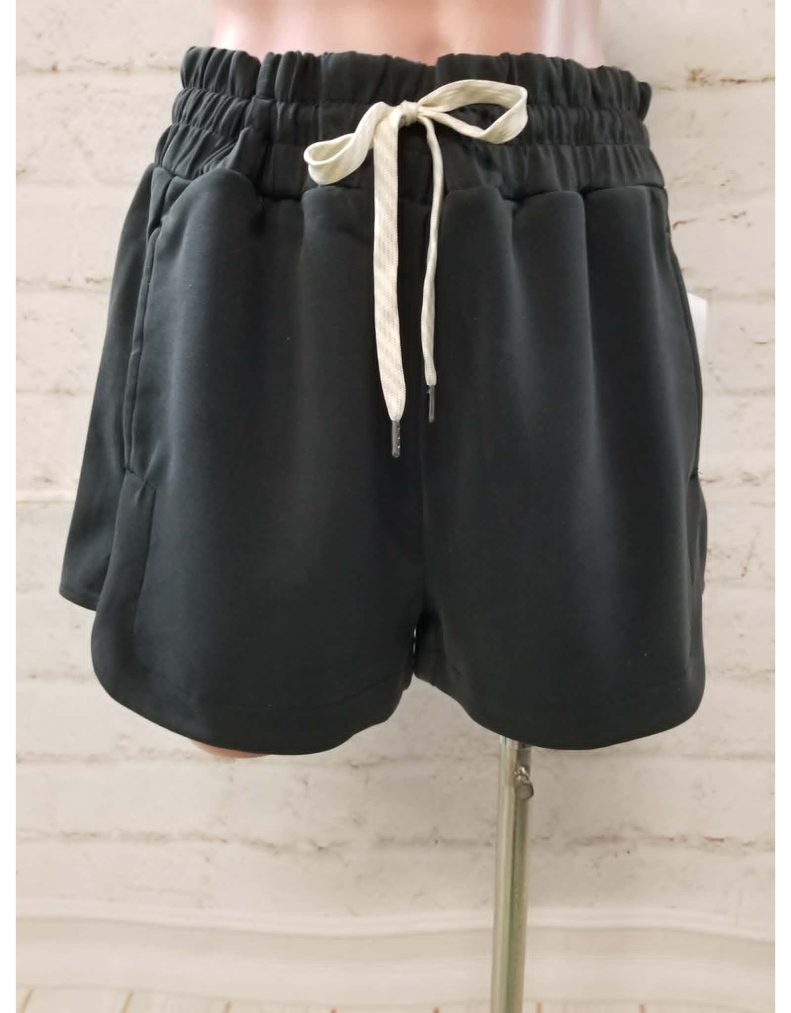 Women's Ritual Short