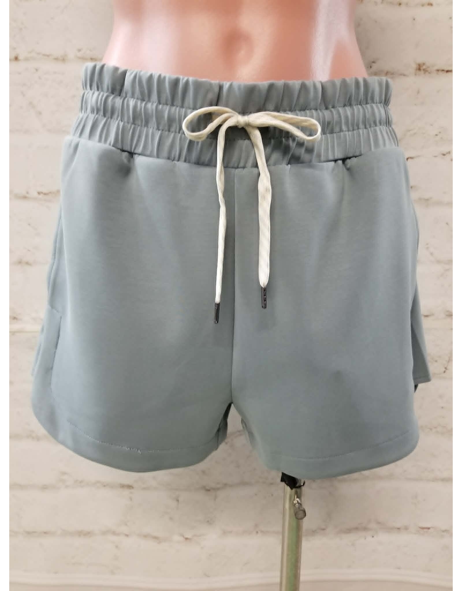 Women's Ritual Short