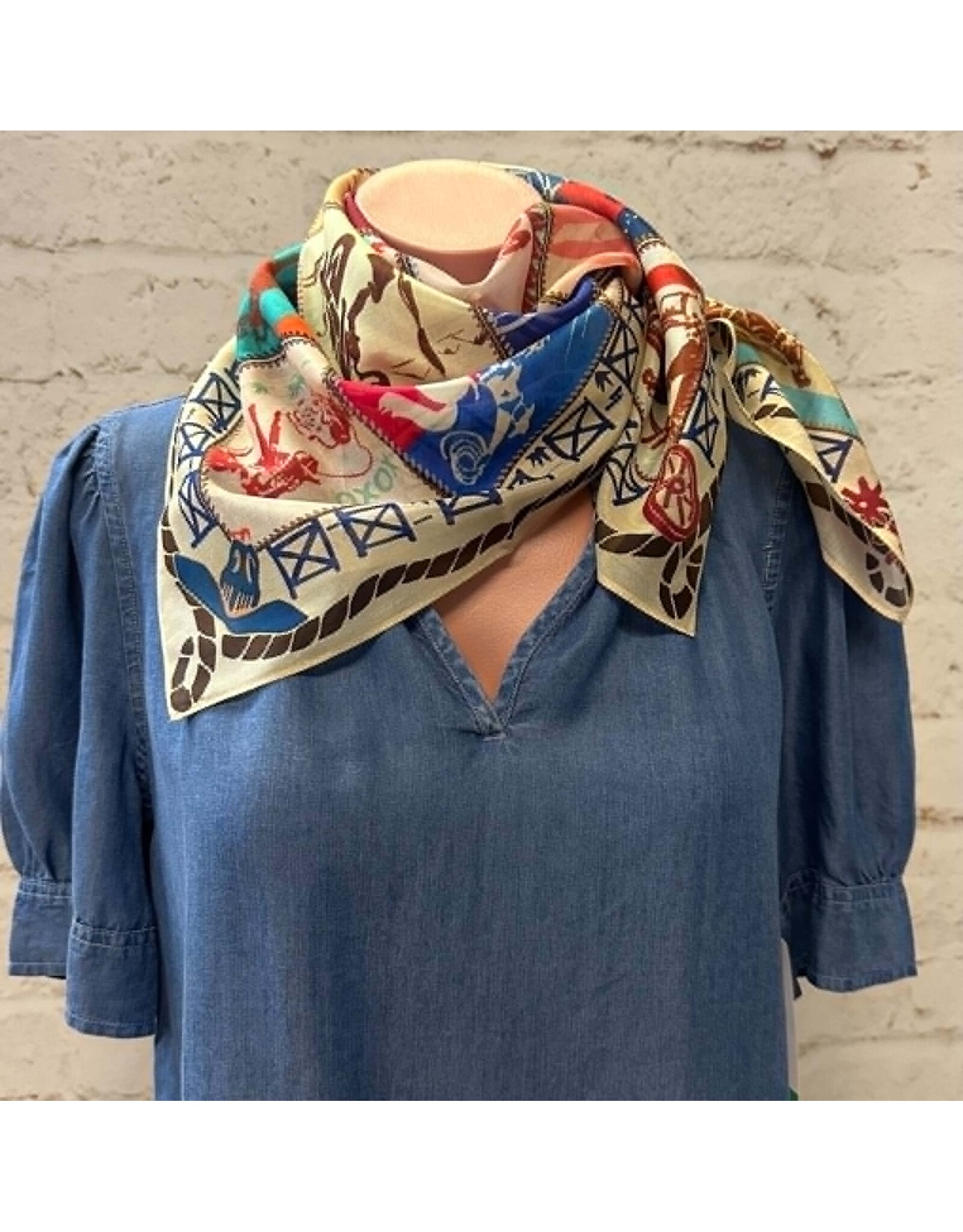 XOXO Camp Blanket Shorty