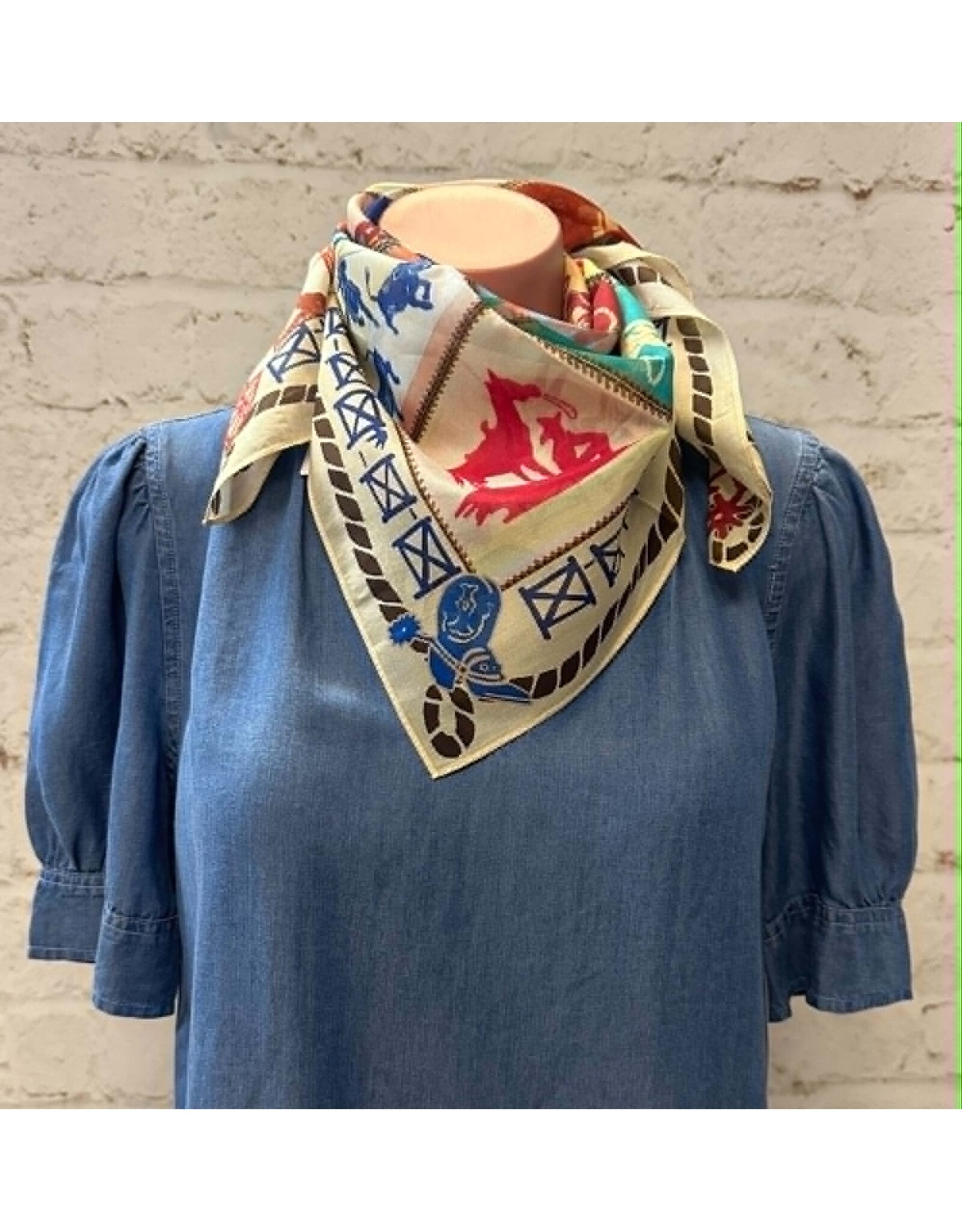 XOXO Camp Blanket Shorty