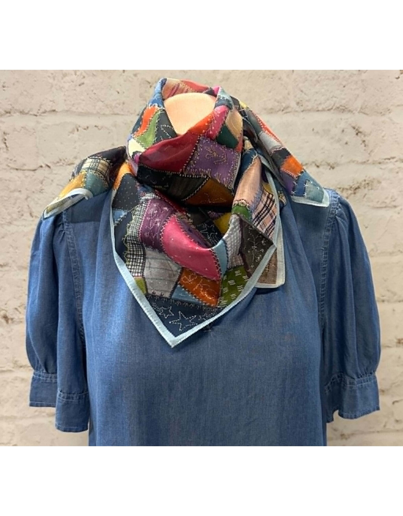 XOXO Crazy Quilt Shorty