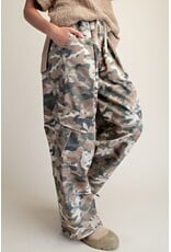 Camouflage Print Washed Twill Cargo Pants