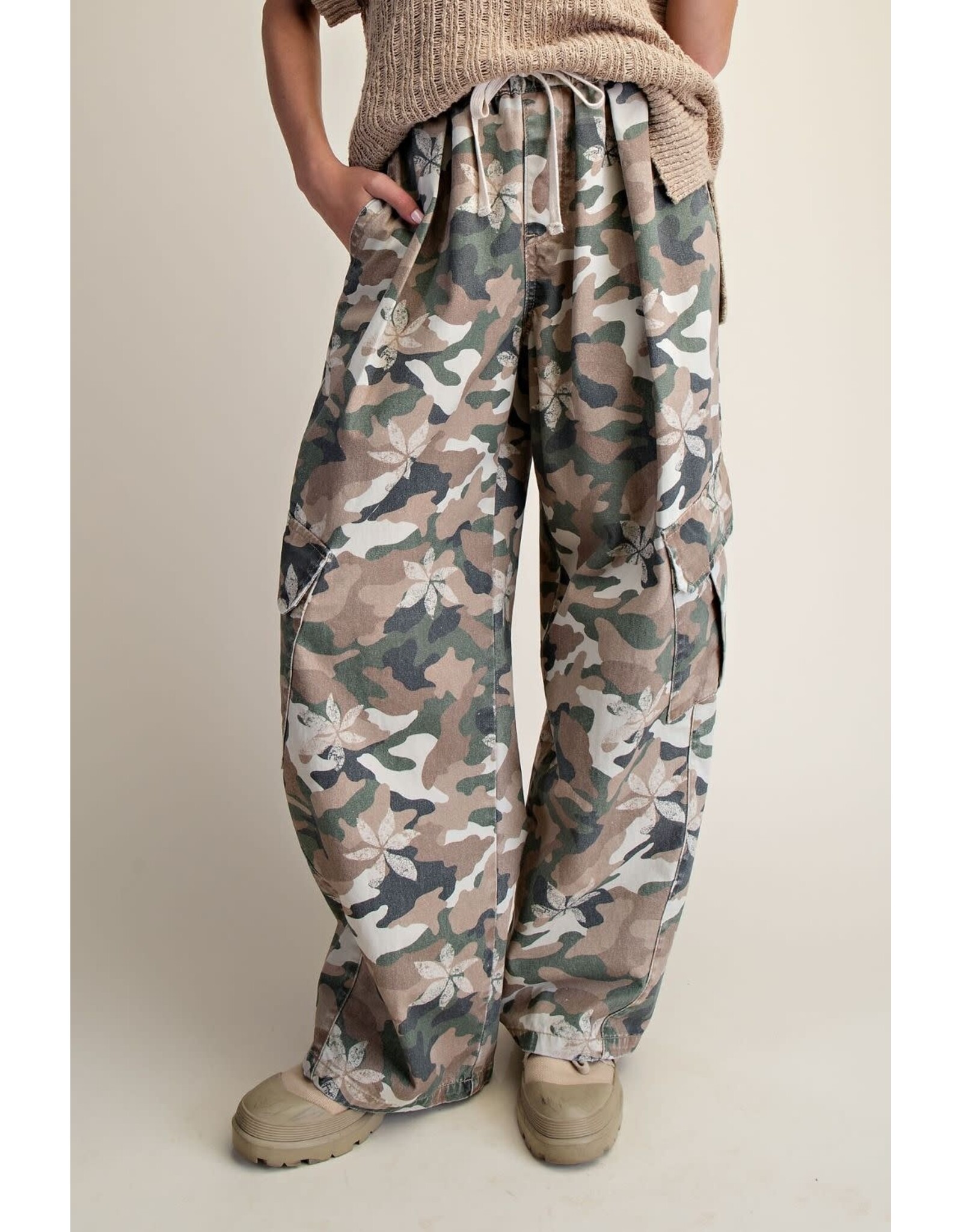Camouflage Print Washed Twill Cargo Pants