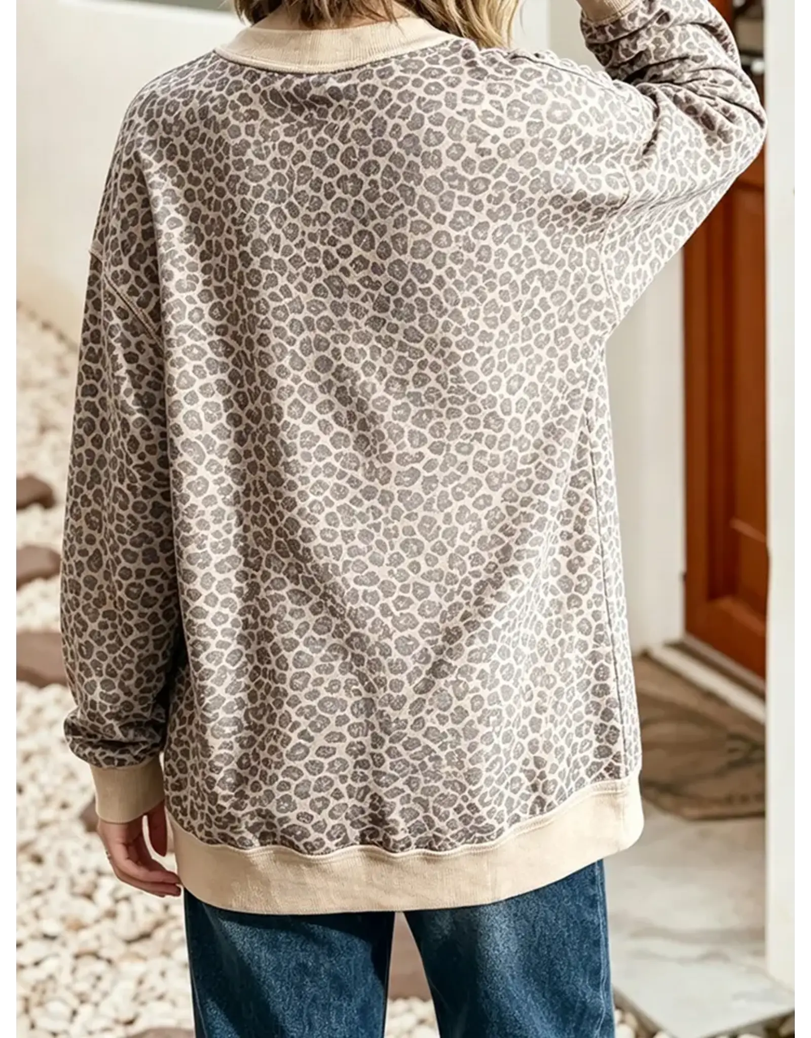 Riley Long Leopard Sweatshirt