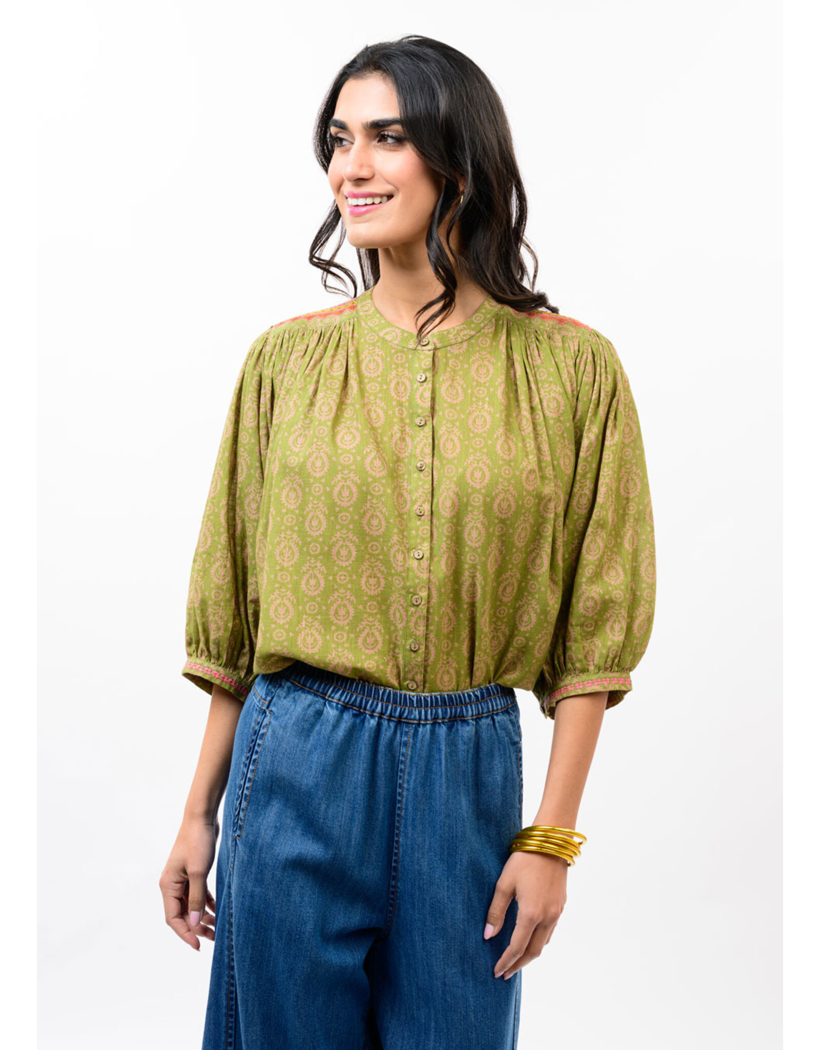 Ivy Jane Ivy Jane Yoke Embroidered Top Green