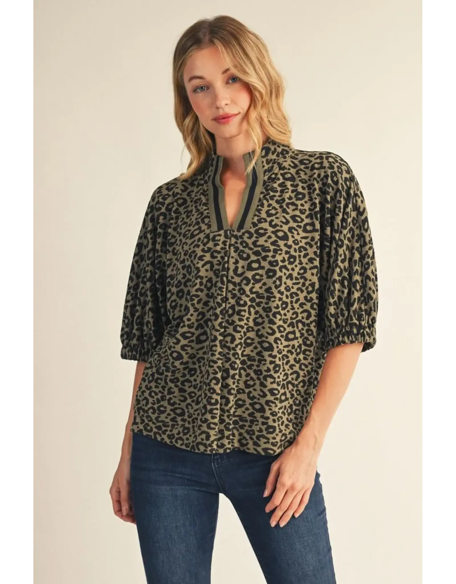 Sasha Half Sleeve Leopard Top