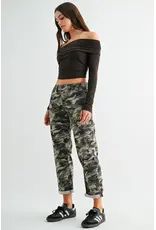 Milla Boyfriend Crop Camouflage Jean