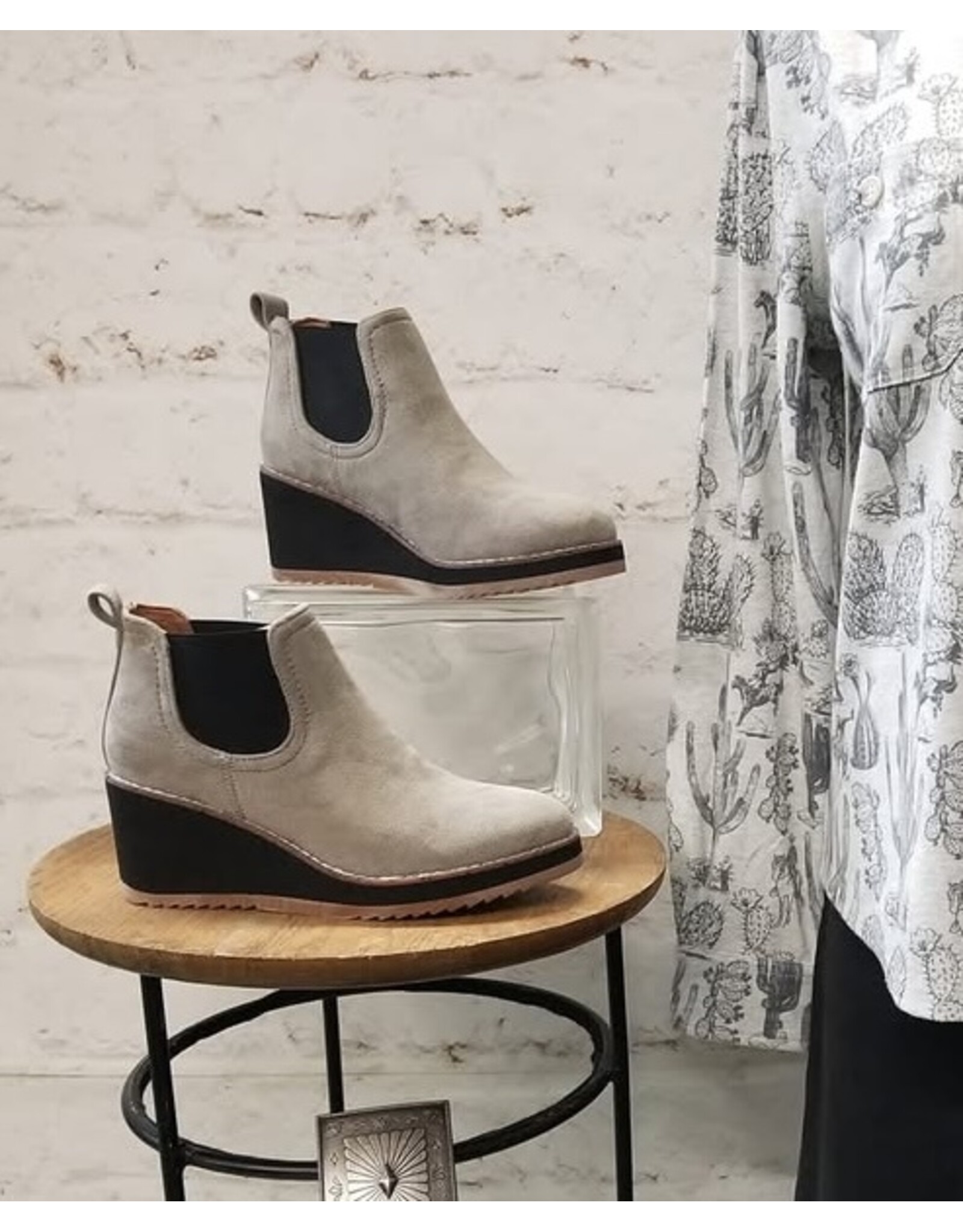 Corkys Corkys Love You A Latte Boot Grey Suede