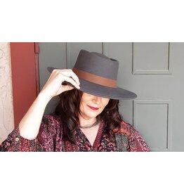 Martina Hat