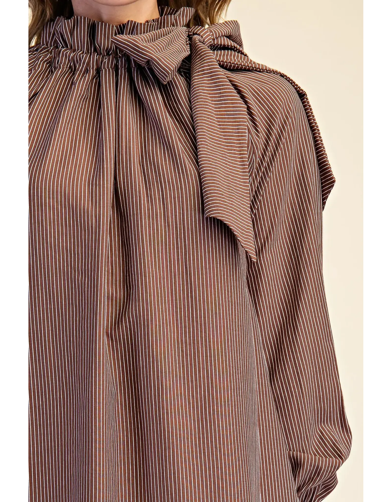 Waylon Whispy Brown Dress