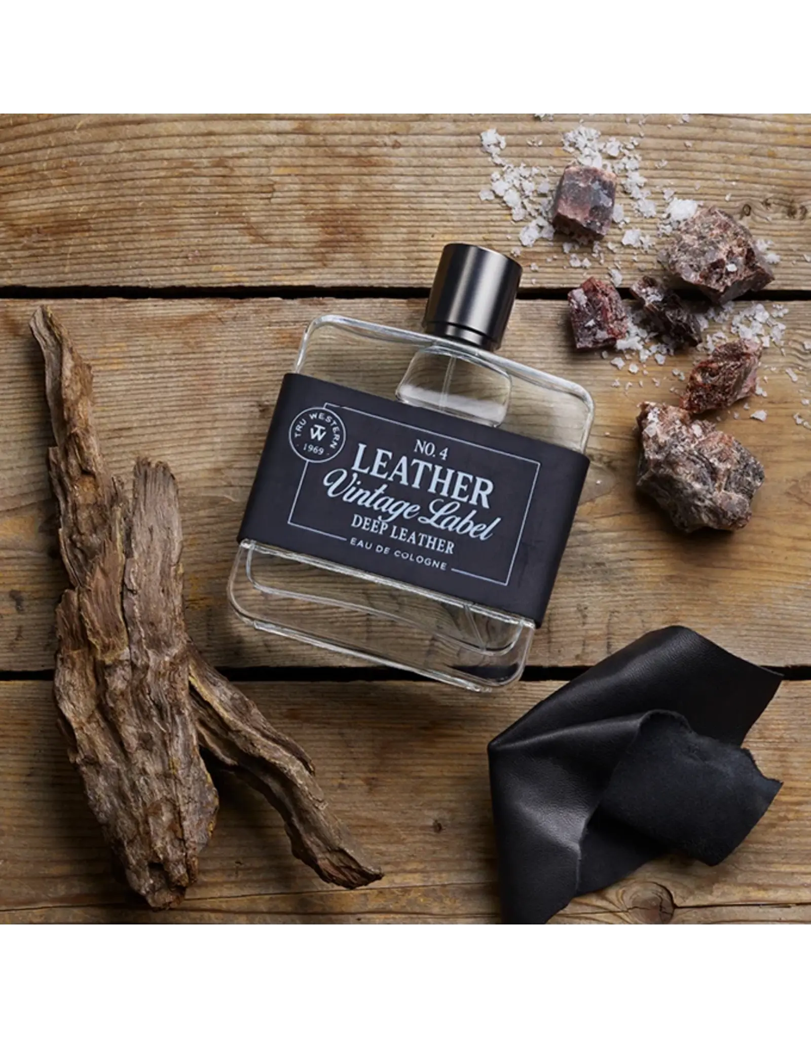 No. 4 Leather Vintage Label Deep Leather Cologne