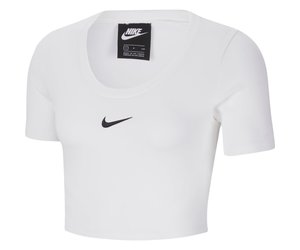 nike sportswear essential crop top