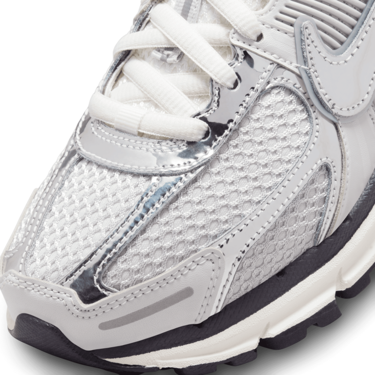 Nike Wmns Nike Zoom Vomero 5
