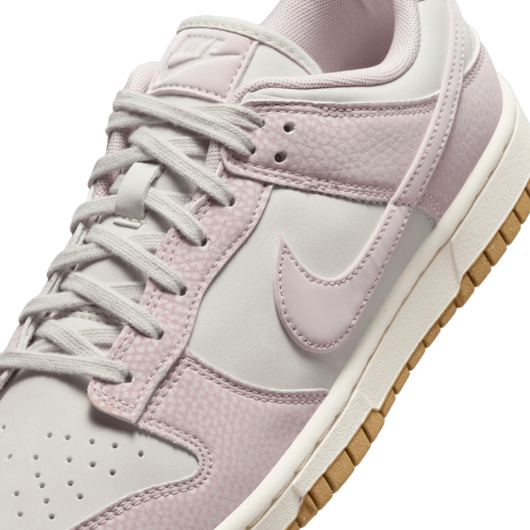 Nike Wmns Nike Dunk Low Premium Next Nature