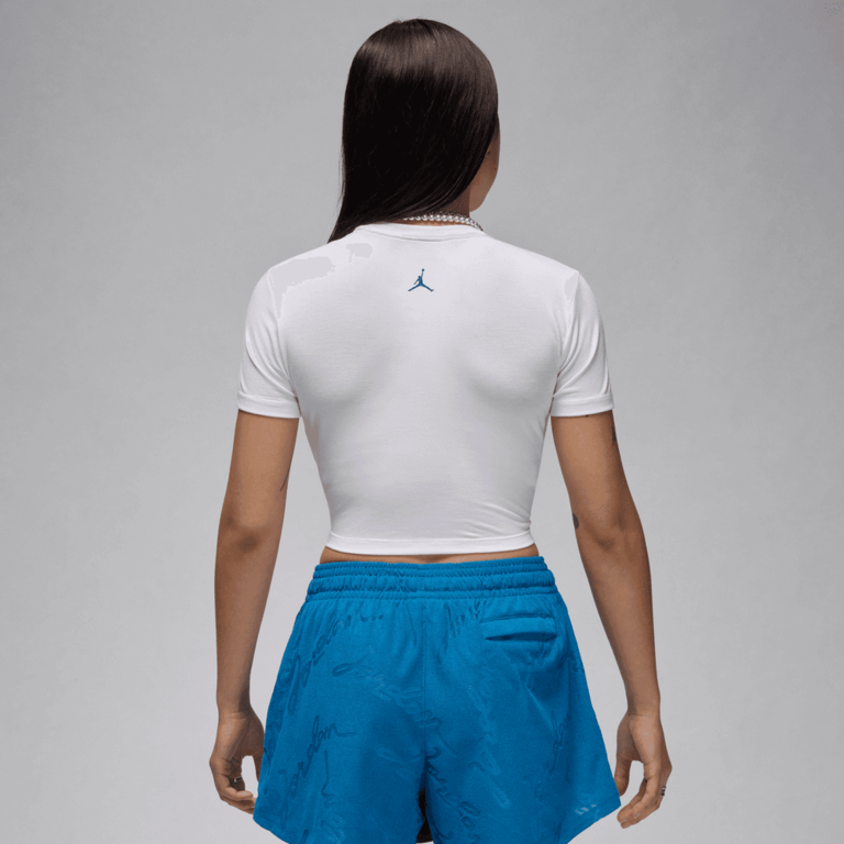 Wmns Air Jordan GFX Slim Crop Tee