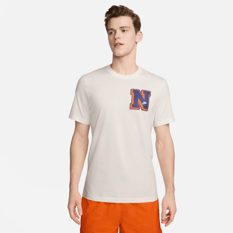 Nike Nike Sportswear Tee