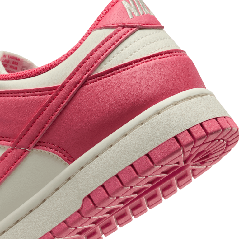 Nike Wmns Nike Dunk Low