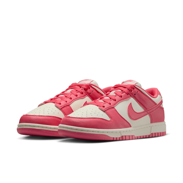 Nike Wmns Nike Dunk Low