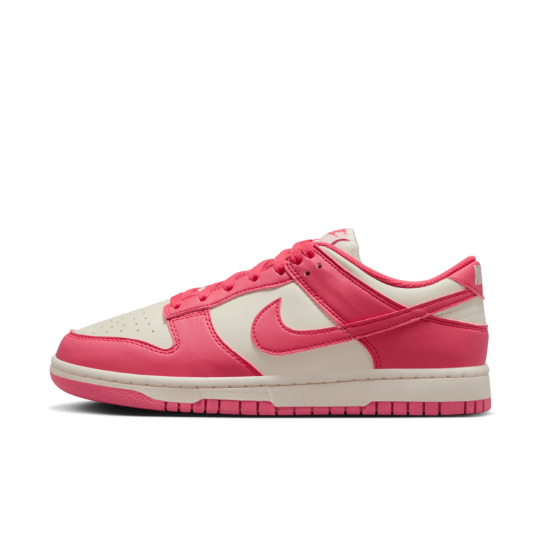 Wmns Nike Dunk Low