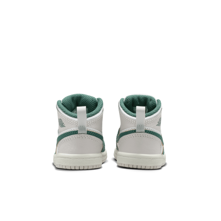 Air Jordan TD Air Jordan 1 Mid SE