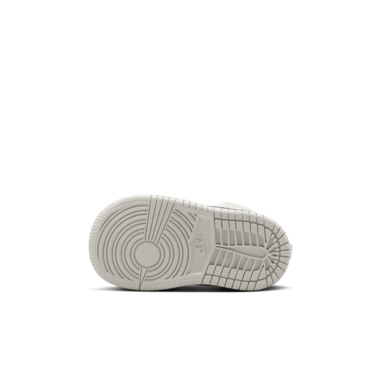 Air Jordan TD Air Jordan 1 Mid SE