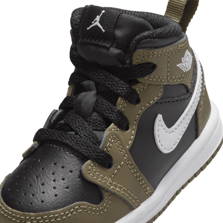 Air Jordan TD Air Jordan 1 Mid