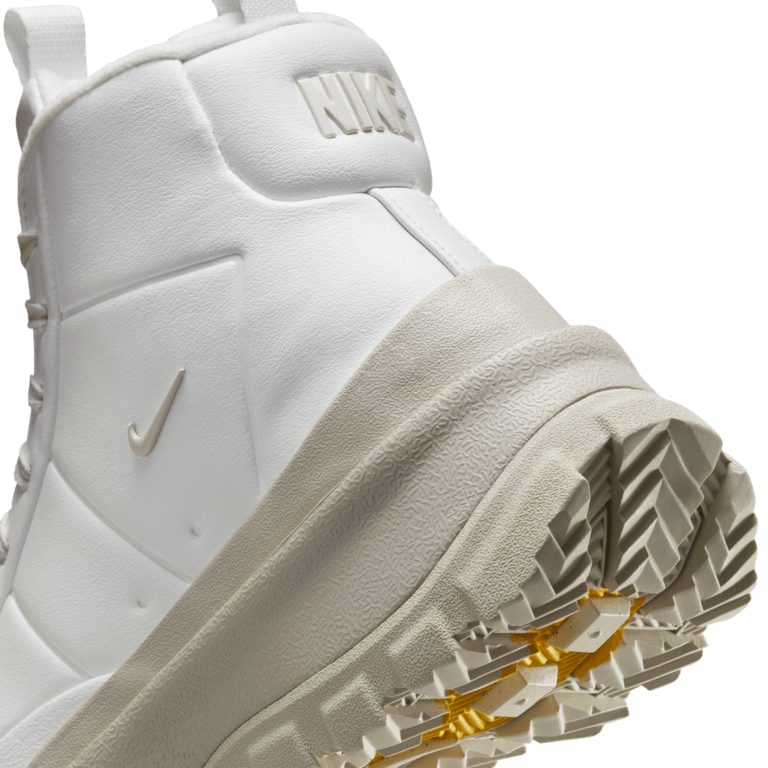 Nike Wmns Nike Blazer Roam Mid