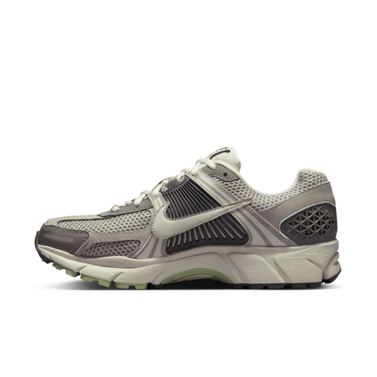 Nike Wmns Nike Zoom Vomero 5